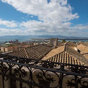Apartamento Residenze Al Castello, Cagliari