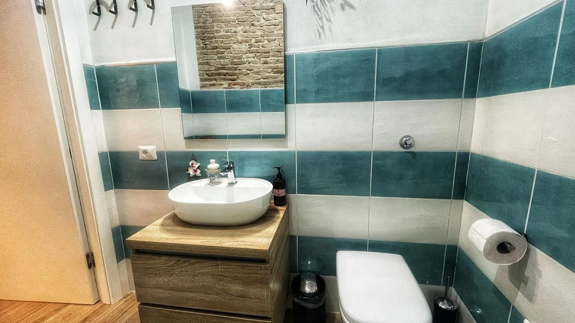 아파트 Centro Storico Lovely House R9345 칼리아리